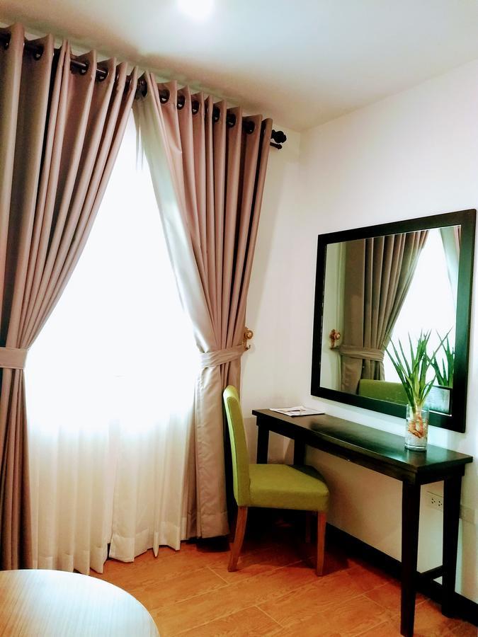 Top Star Hotel Oton Extérieur photo