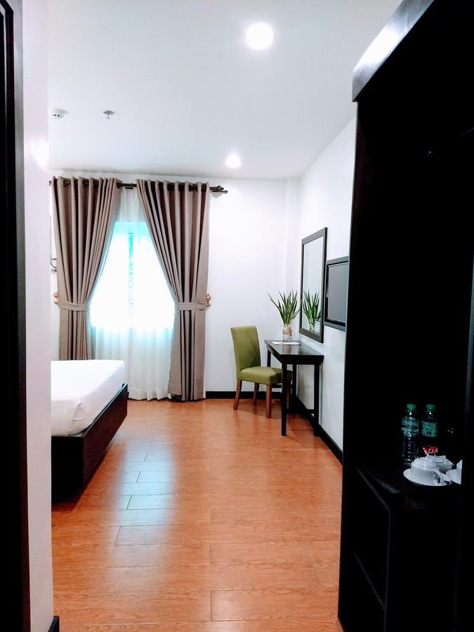 Top Star Hotel Oton Extérieur photo
